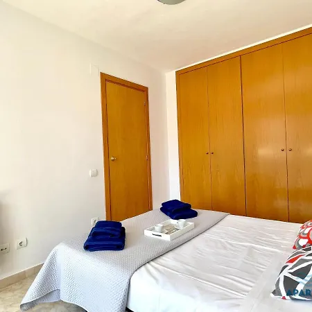 Apartbeach Nova Pineda Con Parking Y Clima