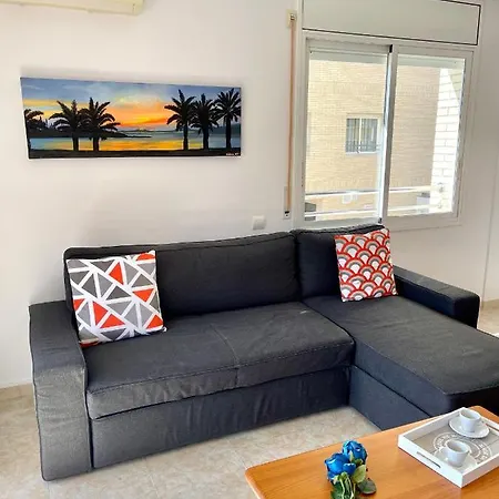 아파트 Apartbeach Nova Pineda Con Parking Y Clima 라피네다